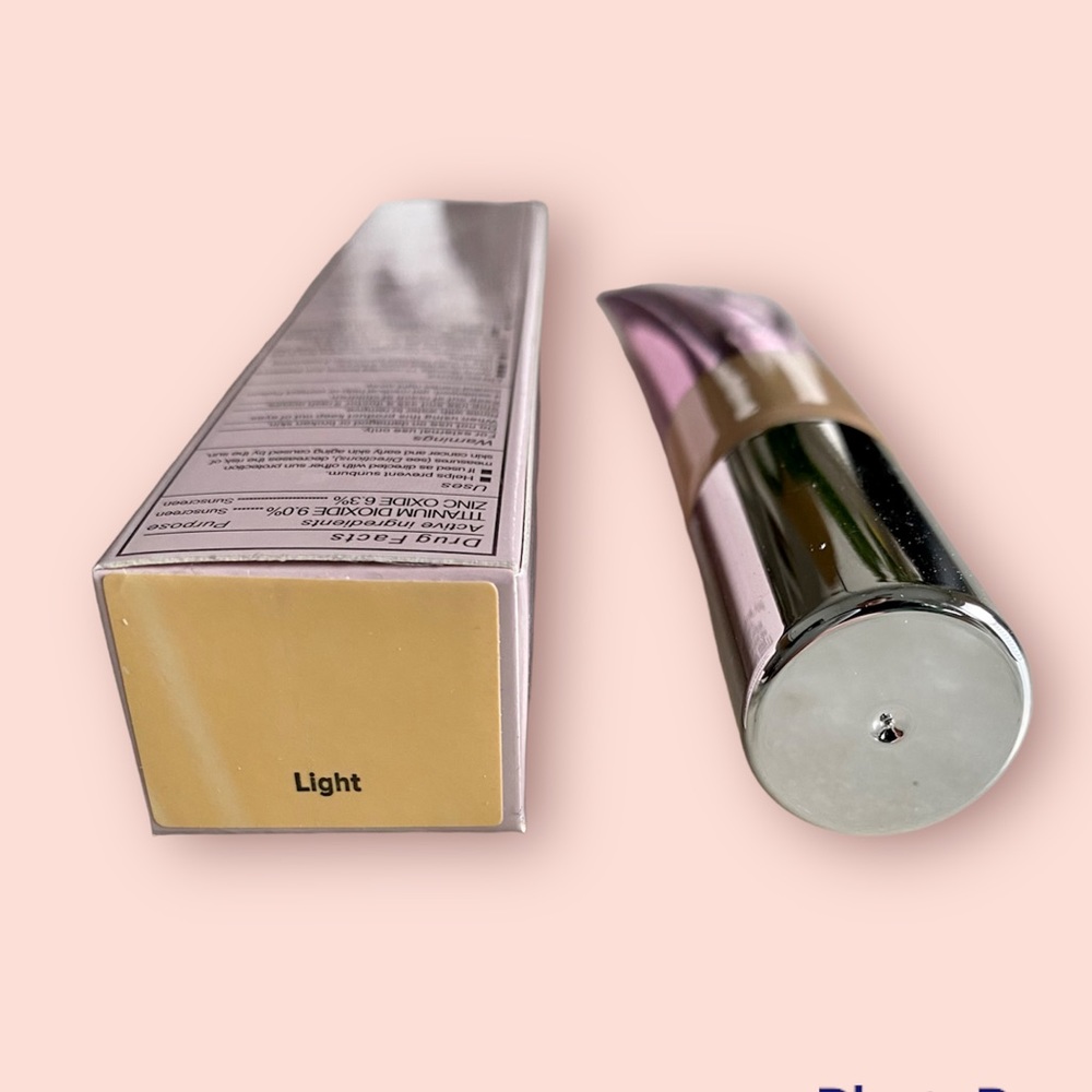 IT Cosmetics CC+ Cream with SPF 50 in Light - Picture 6 of 7